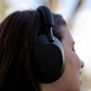 noise cancellation headphones